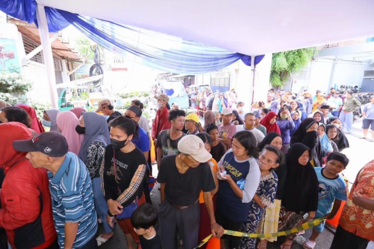 Kementerian BUMN bersama PGN gelar pasar murah