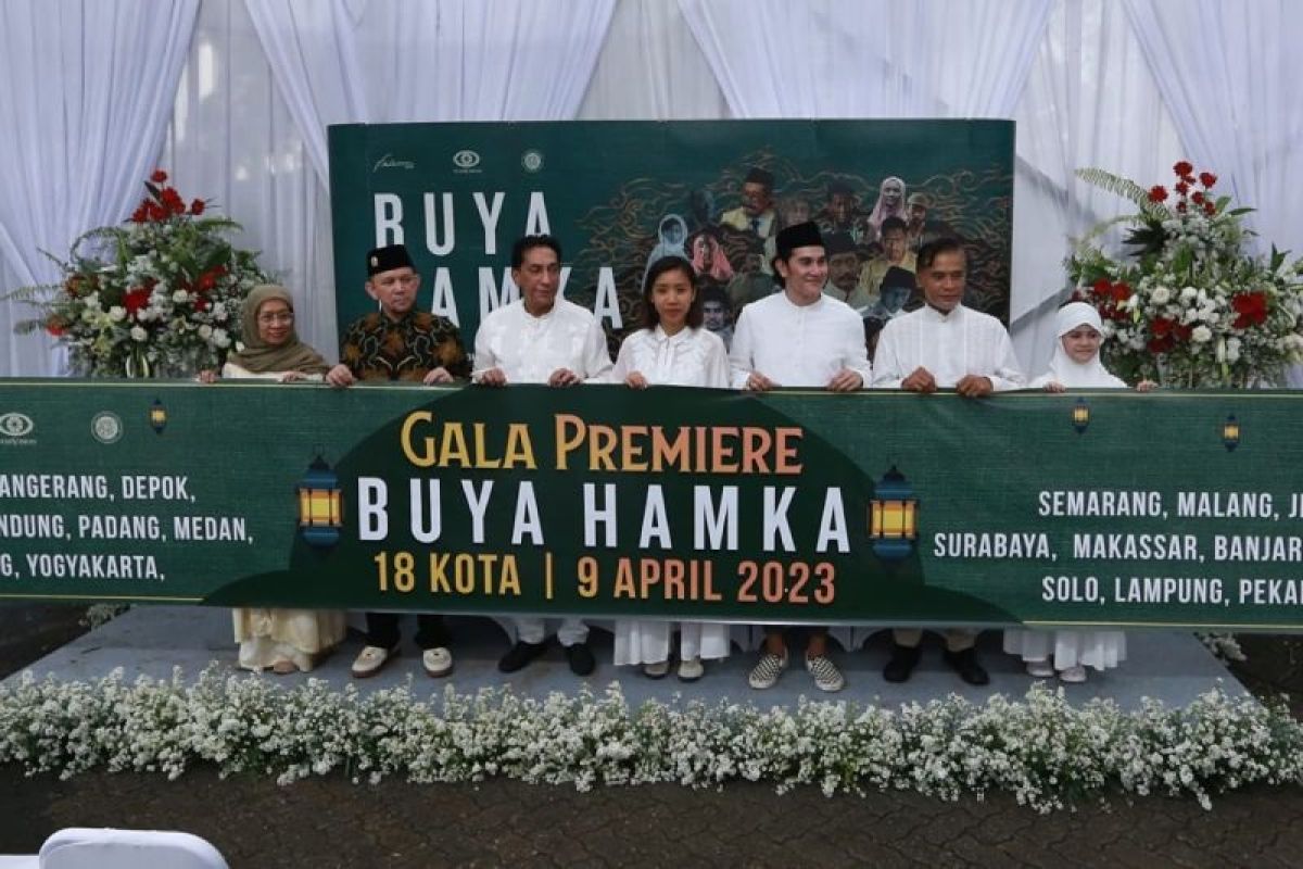 Usai ziarah, para pemain film Buya Hamka siap gelar Gala Premier di 18 kota