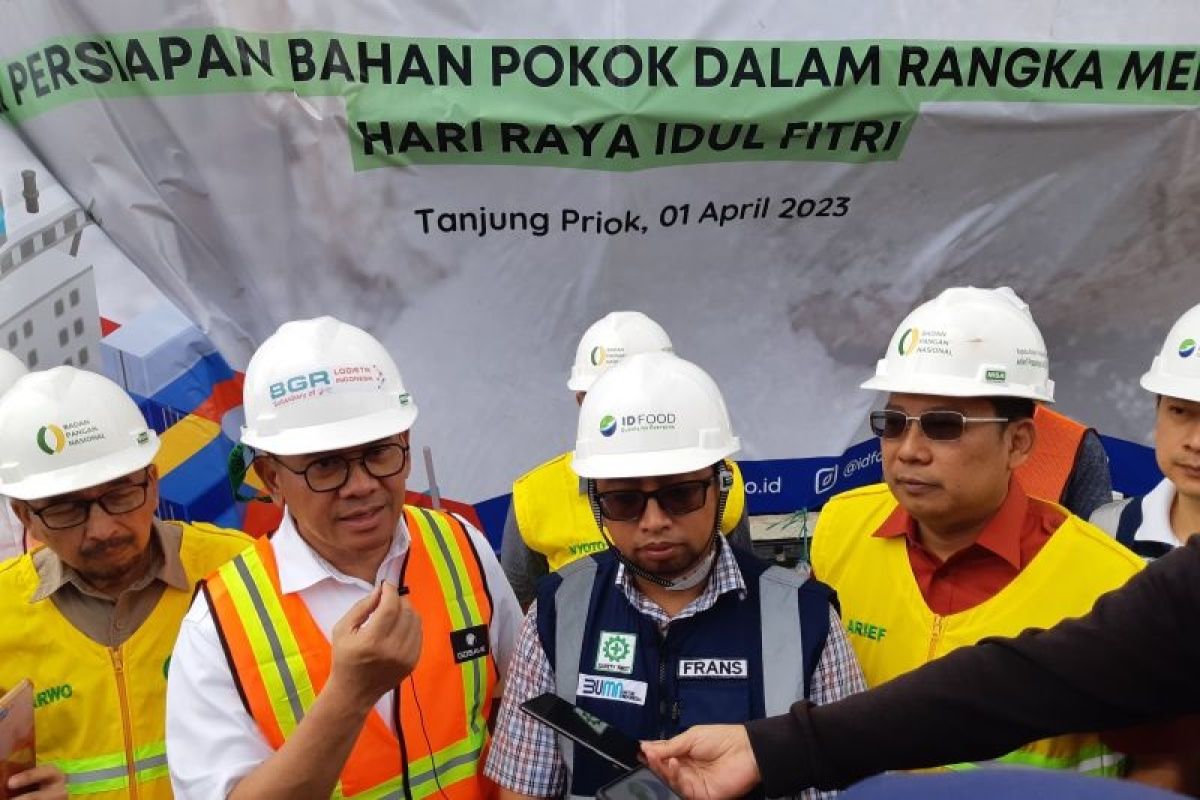 ID FOOD impor 107.900 ton gula kristal putih guna penuhi stok pangan nasional