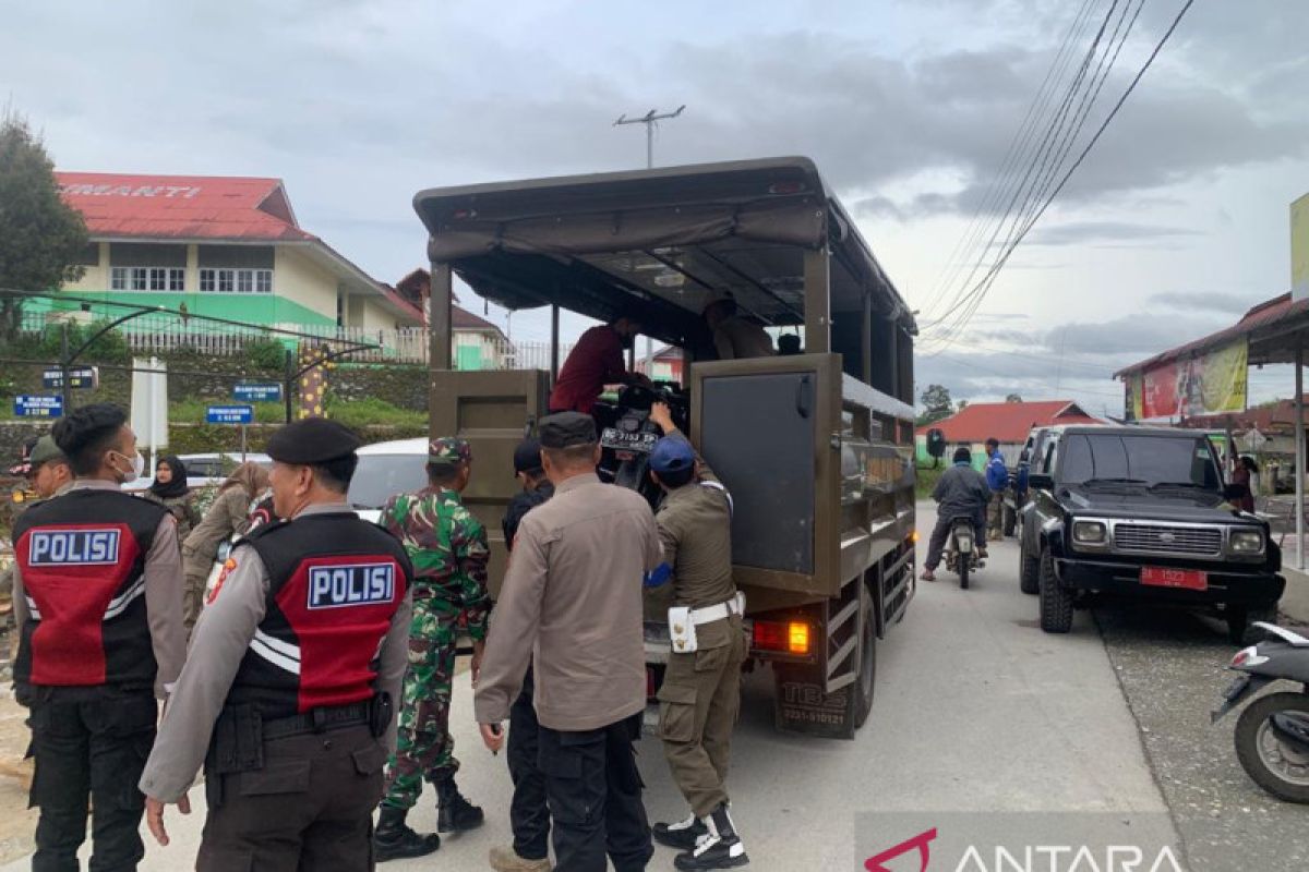 Aksi balap liar bulan Ramadhan di jalan lintas Alahan Panjang resahkan warga