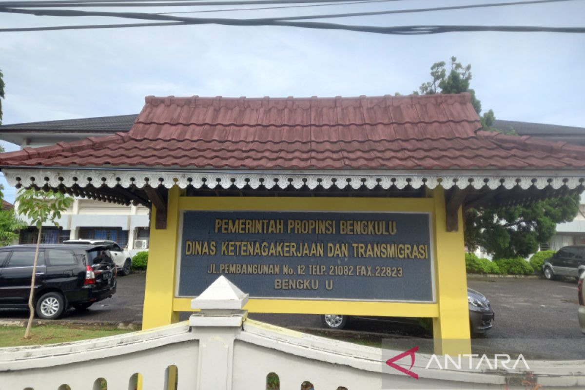 Disnakertrans Bengkulu sediakan posko pengaduan THR Idul Fitri