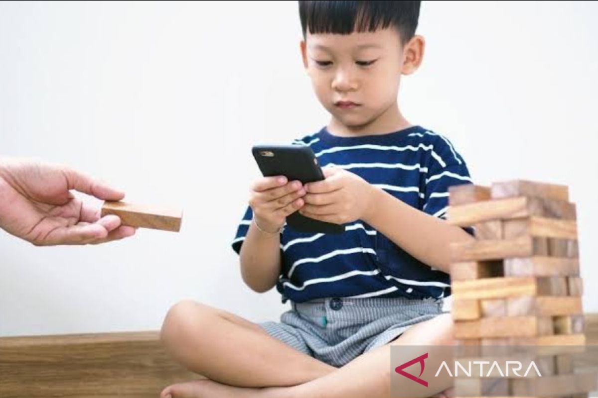 China perketat penggunaan ponsel untuk anak dan remaja