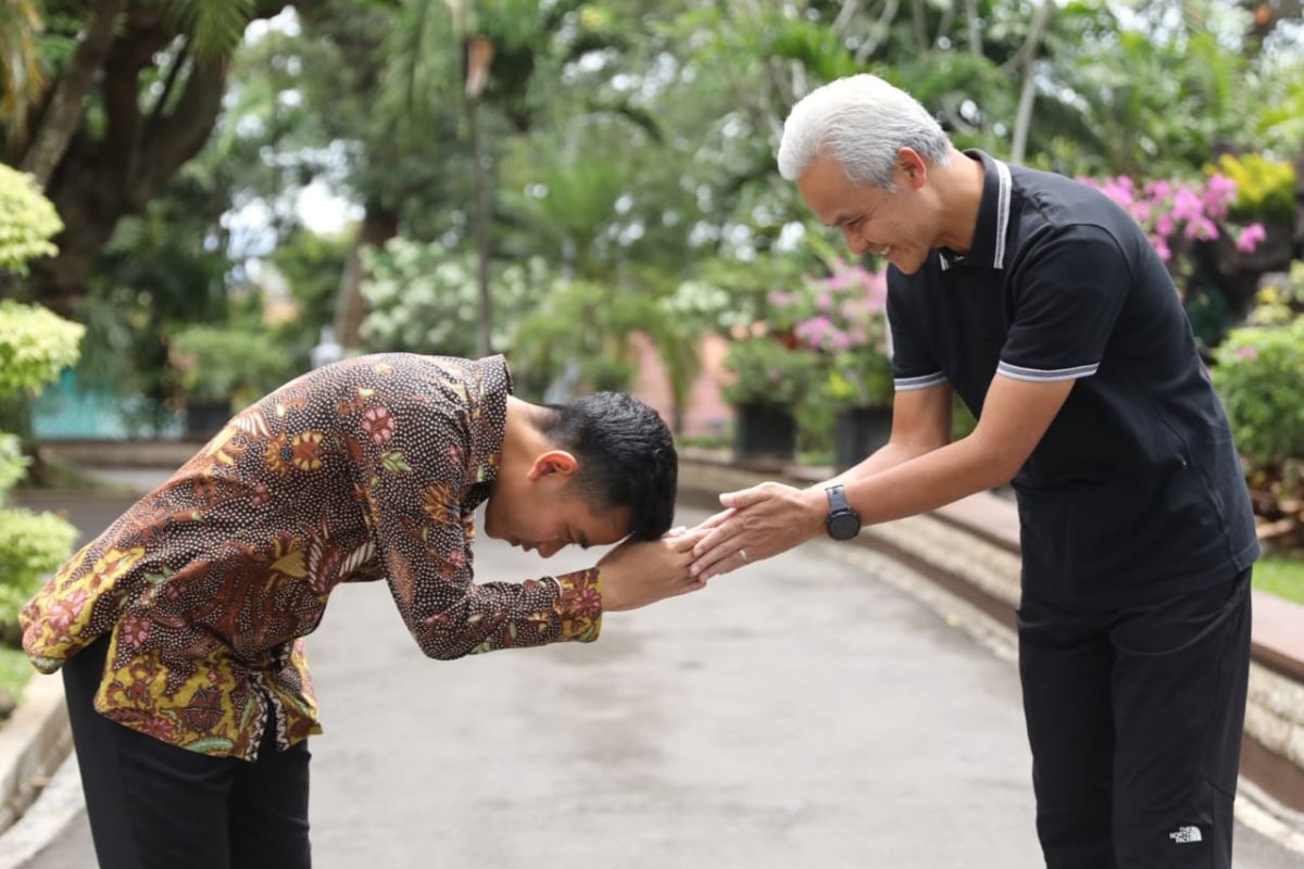 Perbedaan pendapat terkait Piala Dunia, Gibran ngaku tidak ada masalah dengan Ganjar