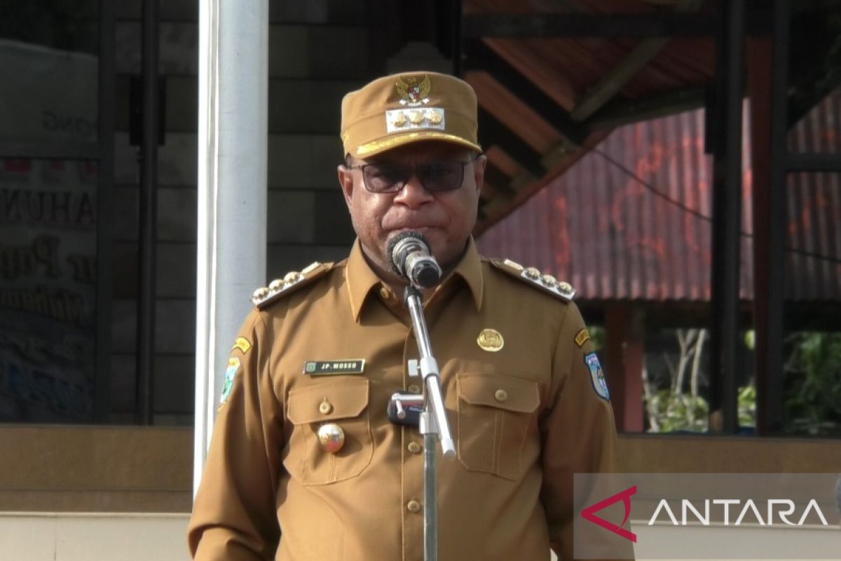 Kabupaten Sorong hanya akomodasi 400 orang tenaga honor