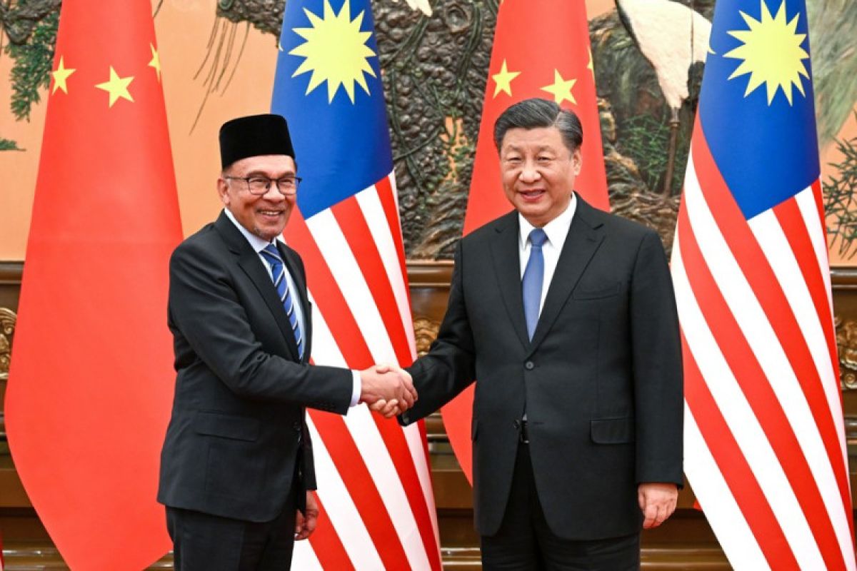 PM Anwar dan Presiden Xi sempat bahas Laut China Selatan dan Myanmar
