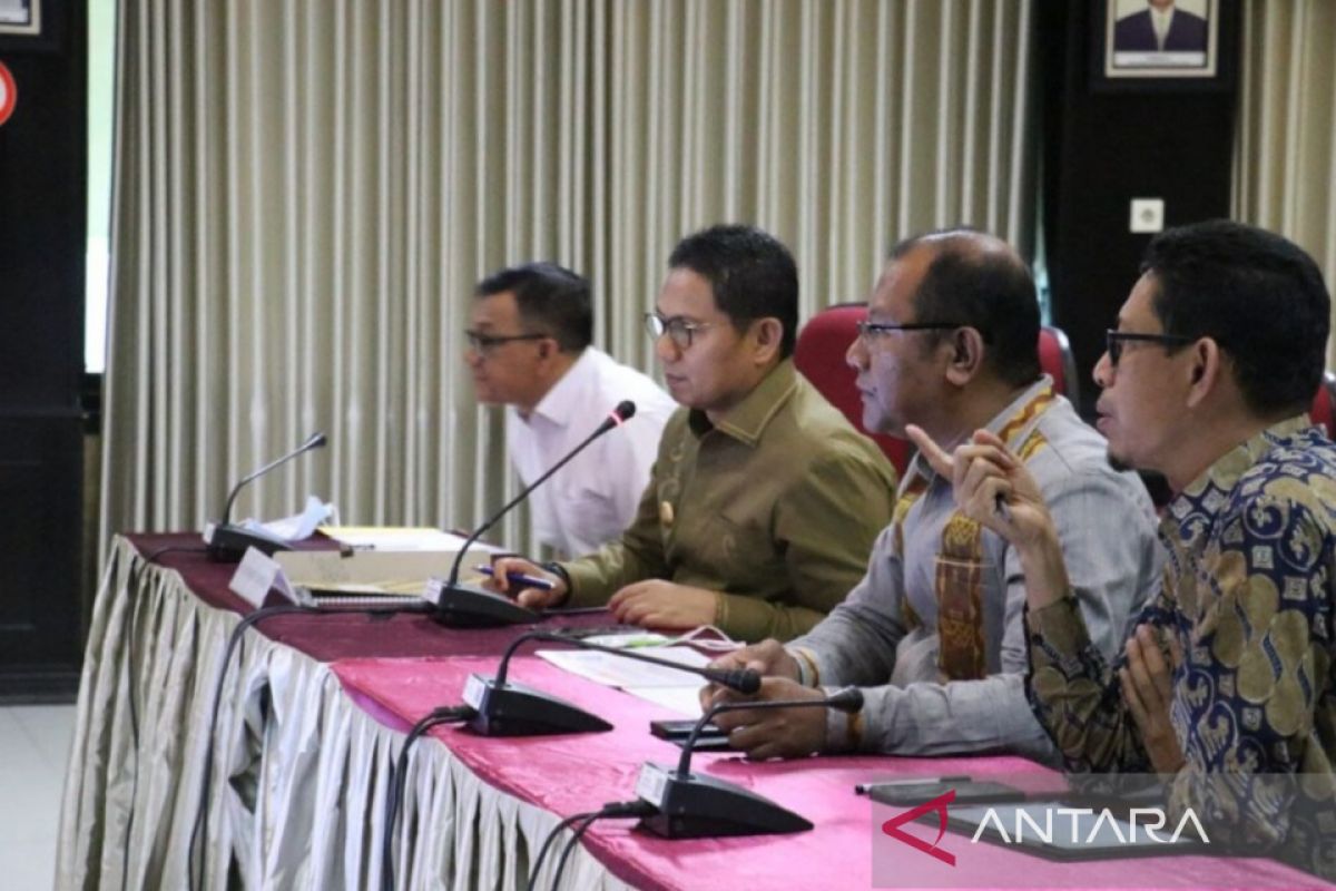 Gubernur Gorontalo laporkan kinerja ke Kemendagri RI