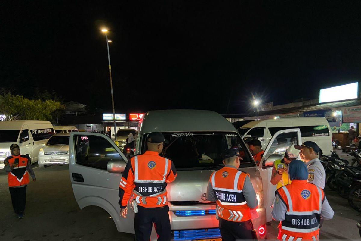 Dishub cek kesiapan angkutan umum jelang lebaran di Banda Aceh