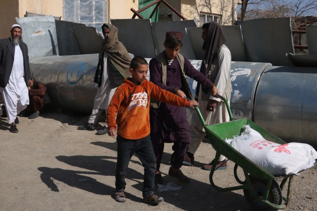 Lebih dari 400 keluarga Afghanistan terima sumbangan China dan UNICEF