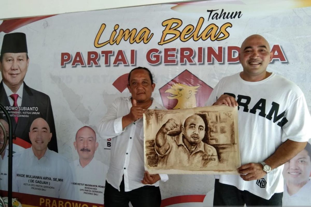 Gerindra dukung kreativitas seniman lukis kopi dari Buleleng