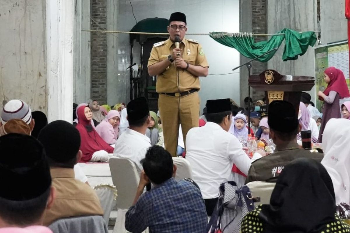 Safari Ramadhan, Aulia Rachman serap aspirasi Medan Barat