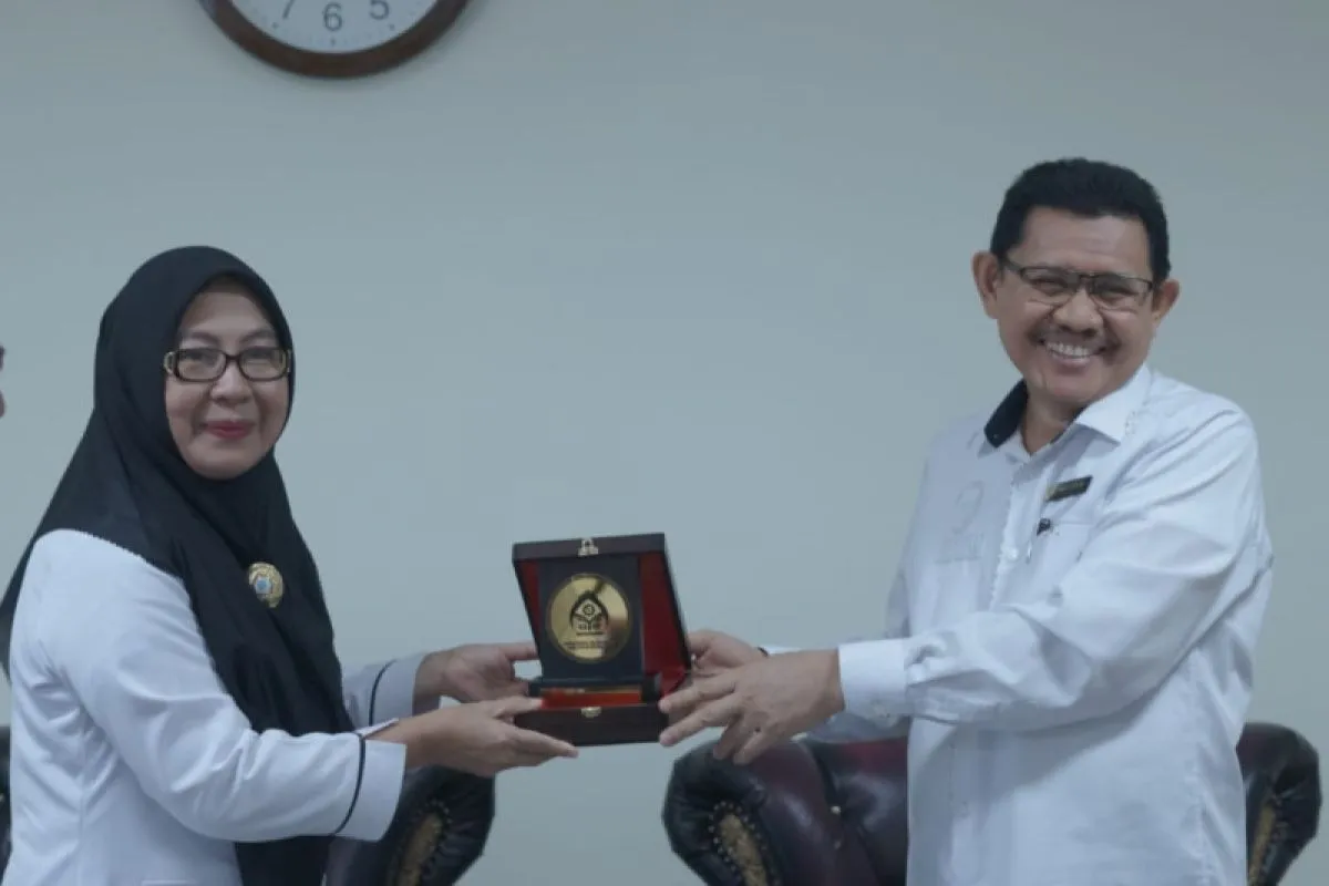 UIN Datokarama bantu kembangkan mutu MAN Insan Cendekia Palu