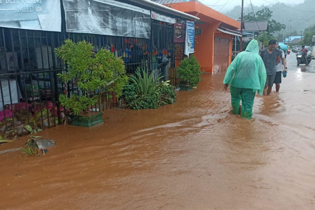 BPBD Sulteng: 127 KK mengungsi akibat banjir di Morowali Utara