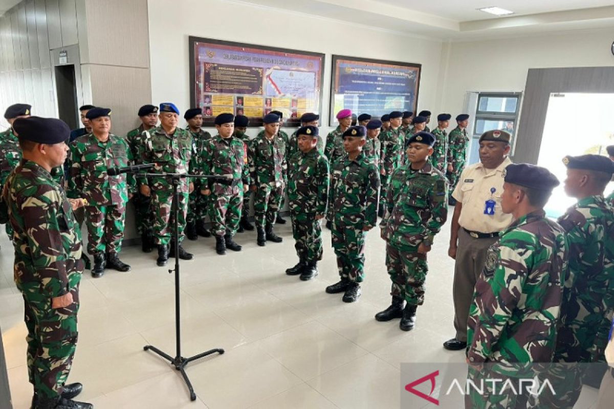 25 prajurit TNI AL Kendari naik pangkat diminta junjung Sumpah Sapta Marga