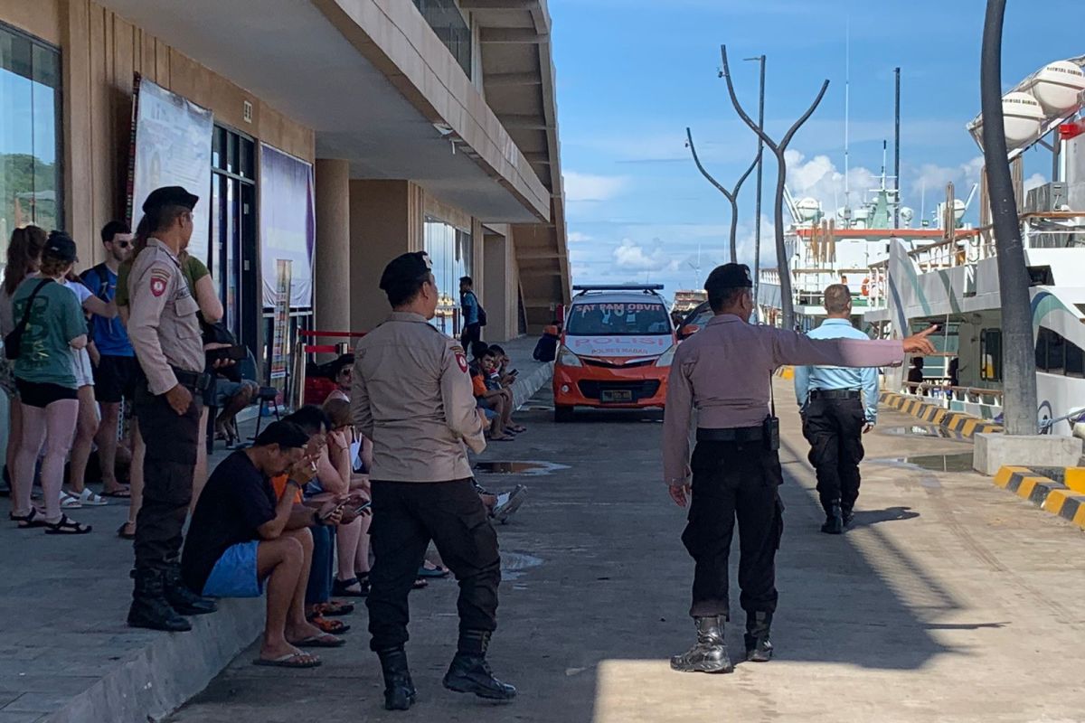 Polres Mabar gelar patroli pengamanan wisata Labuan Bajo jelang liburan