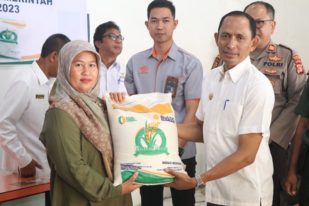 Pemkab Aceh Selatan salurkan bantuan beras CPP