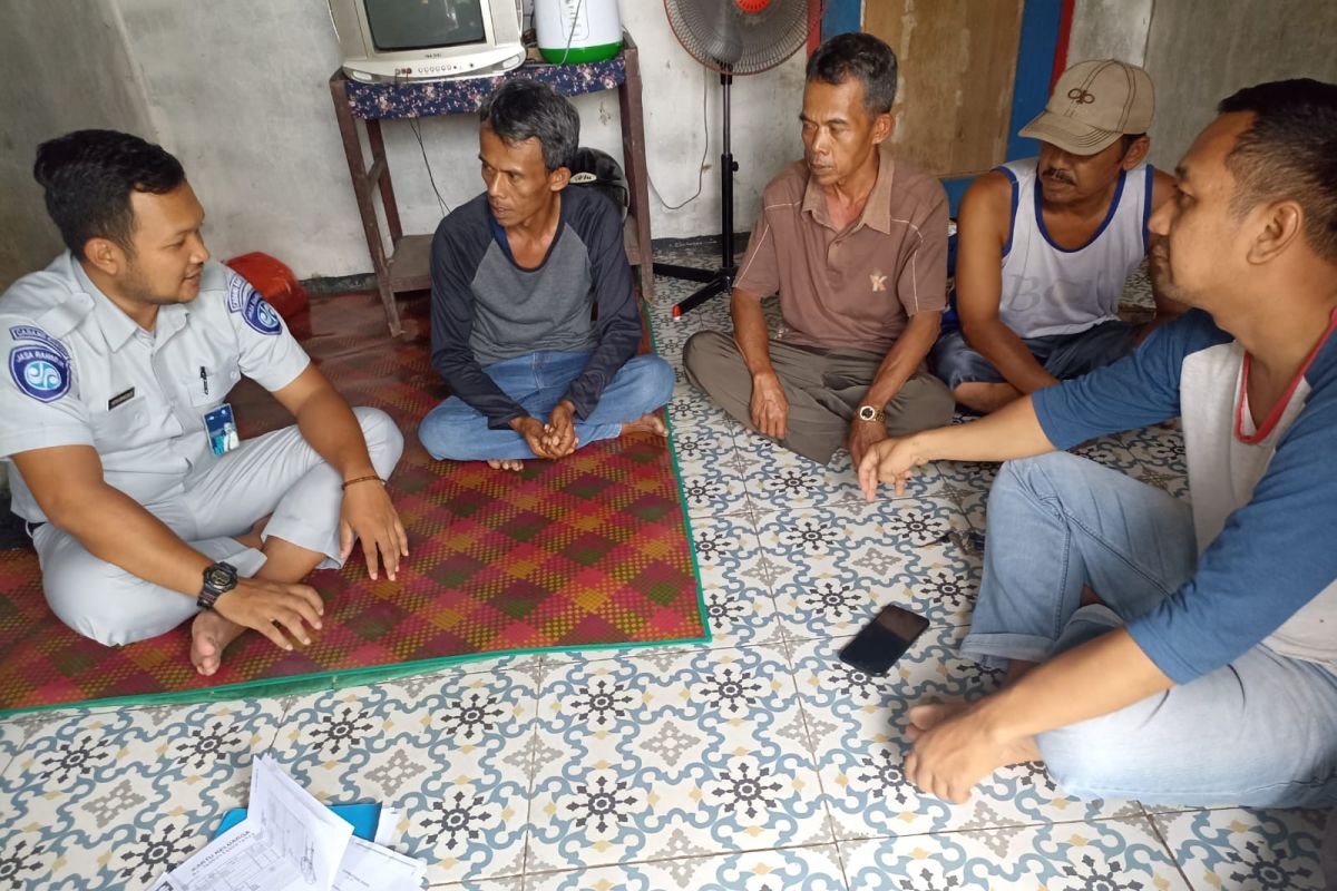 Jasa Raharja Banten serahkan santunan kepada ahliwaris korban kecelakaan di Pamarayan Serang