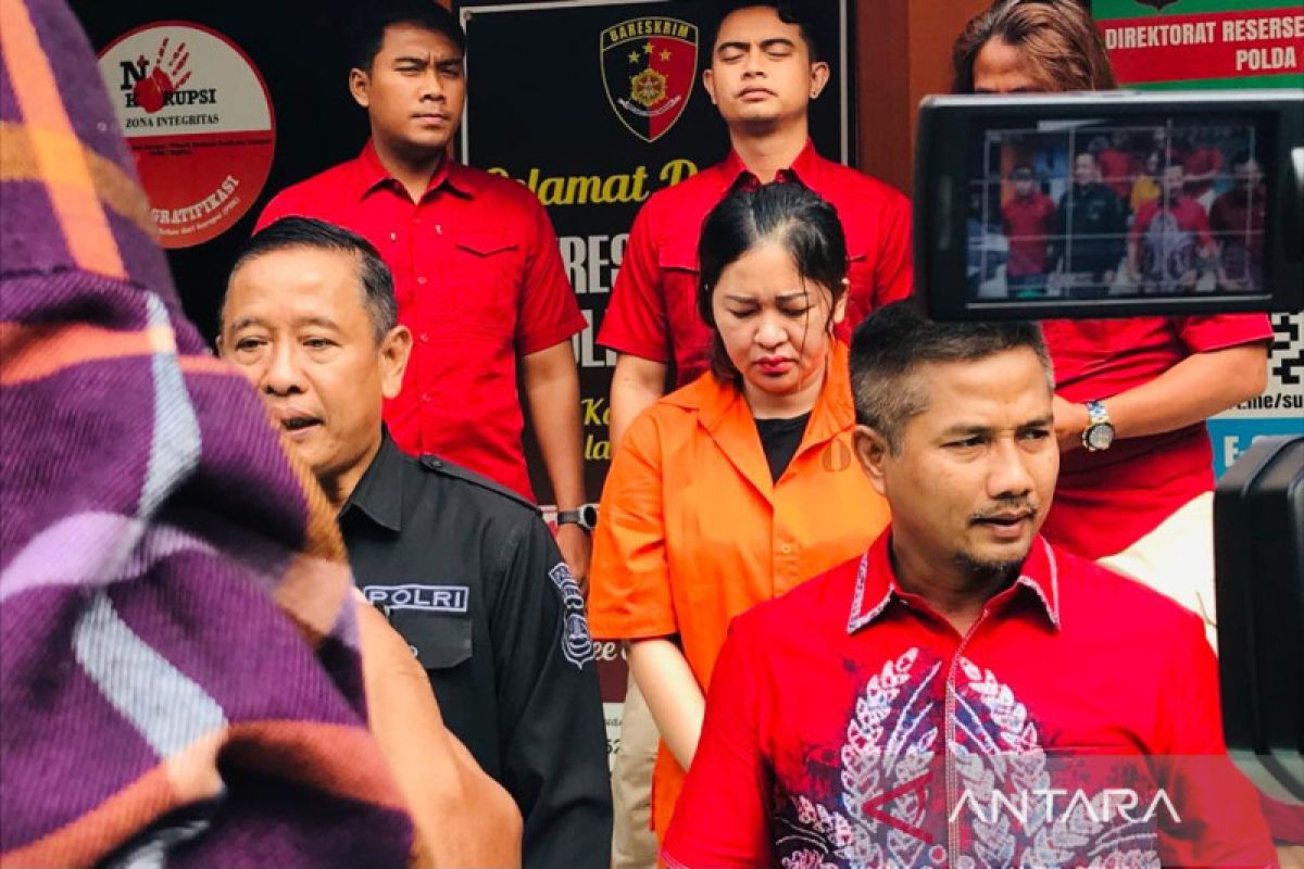 Polda Bali tangkap pelaku penipuan 12 mobil dengan kerugian capai Rp5 miliar