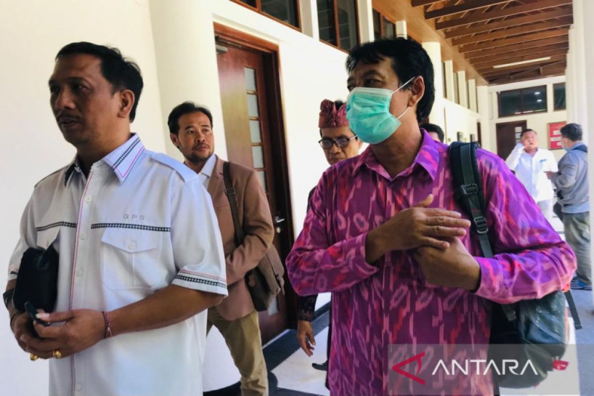 Rektor Unud penuhi panggilan Kejati Bali sebagai tersangka korupsi SPI