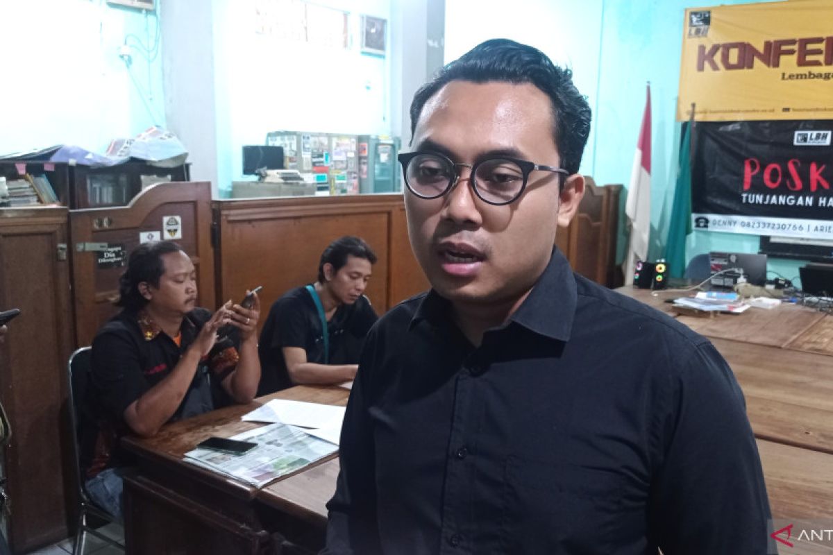 LBH Surabaya dorong Disnakertrans Jatim antisipasi pelanggaran THR