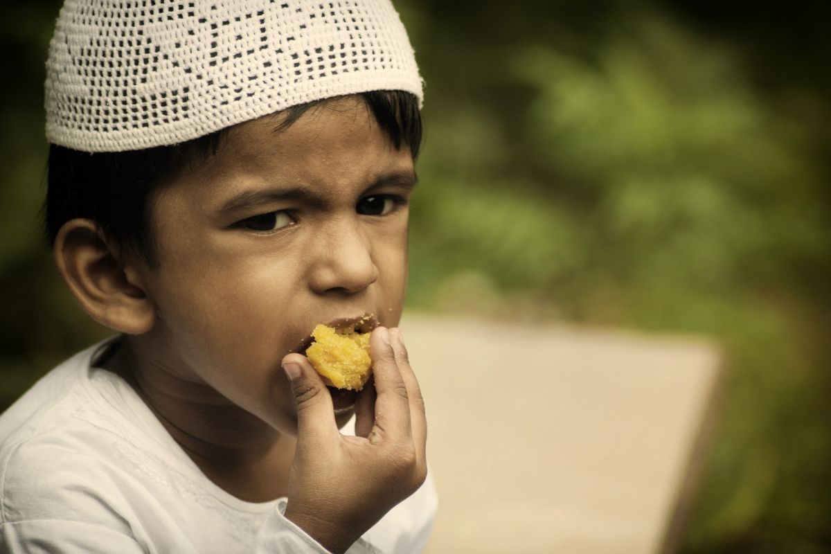 Anak aman berpuasa asalkan asupan cairan dan nutrisi esensial terpenuhi