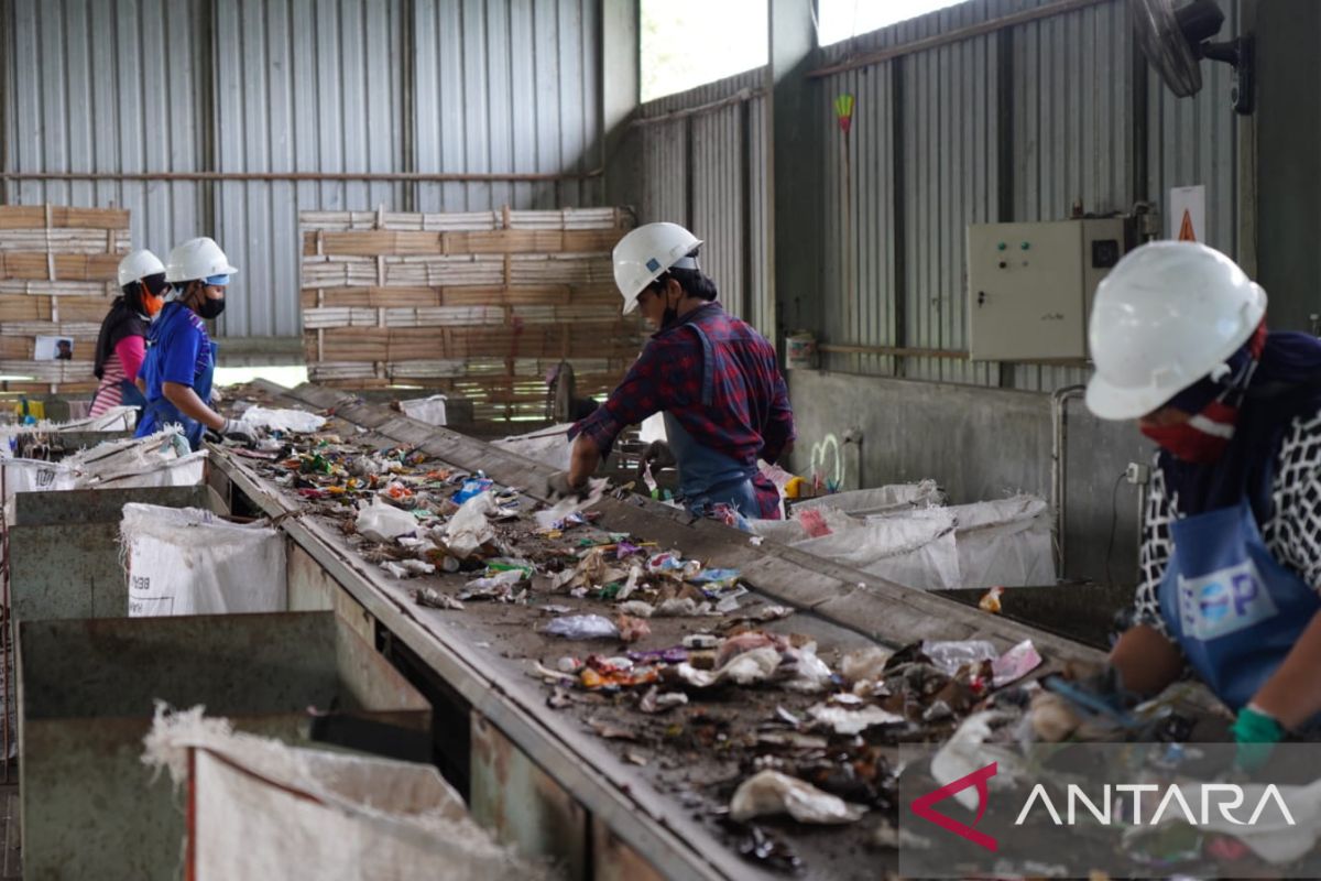 Project STOP serahkan pengelolaan sampah sirkular ke Pemkab Pasuruan