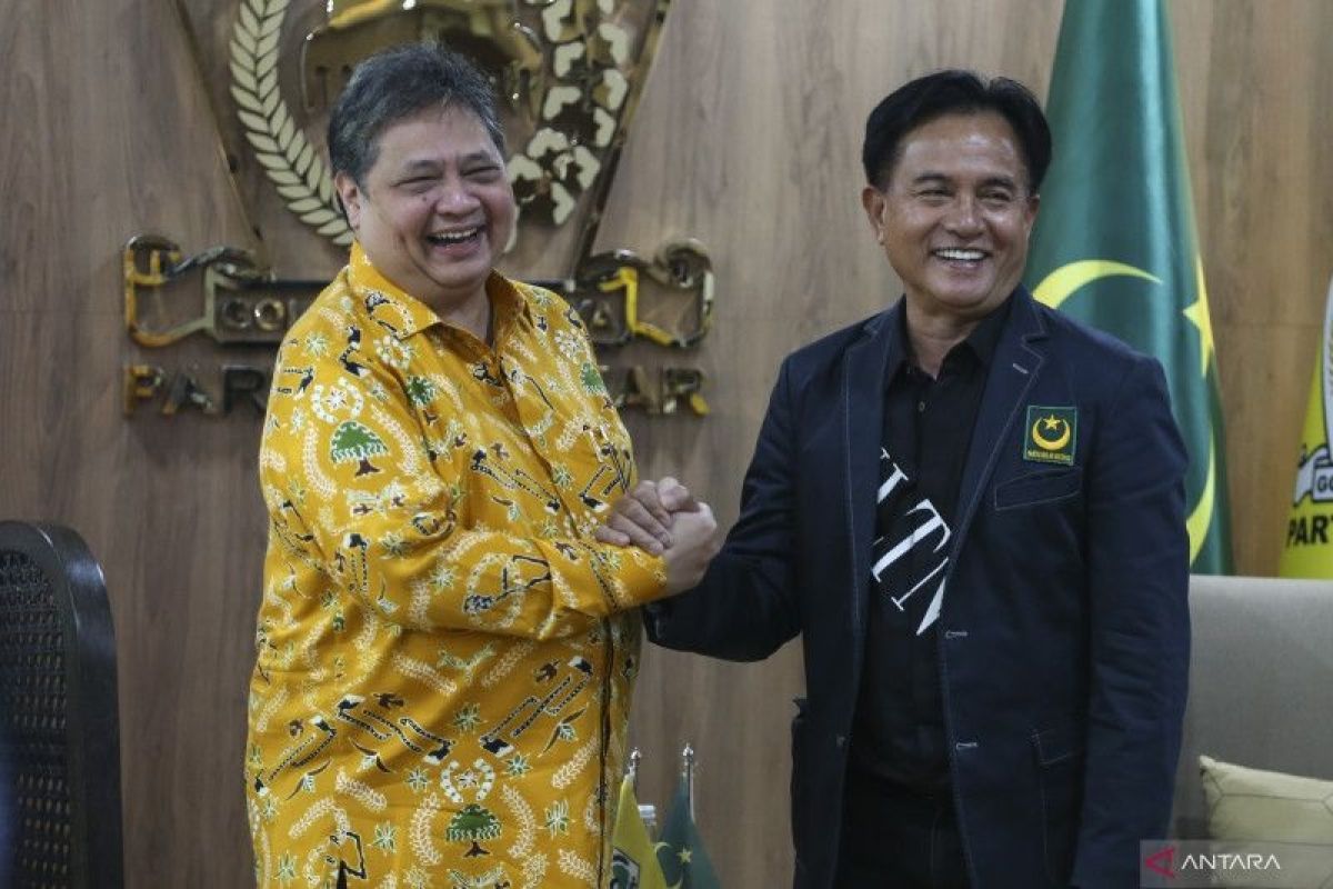 Ketua Umum Partai Bulan Bintang Yusril Ihza Mahendra akan temui Prabowo pada Kamis sore