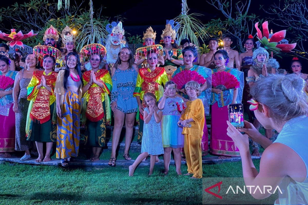 Balinesia Lu'au jadi atraksi wisata seni budaya baru di Jimbaran-Bali