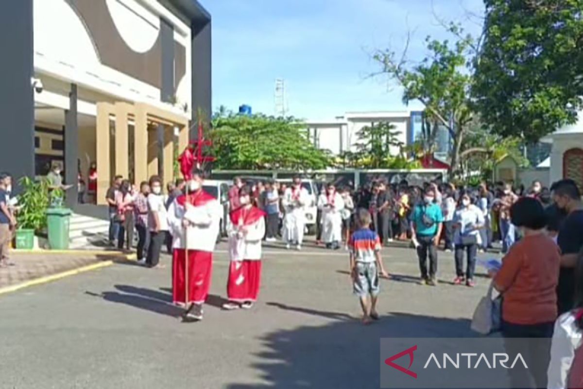 Umat Kristiani di Bengkulu rayakan Jumat Agung tanpa pembatasan COVID-19