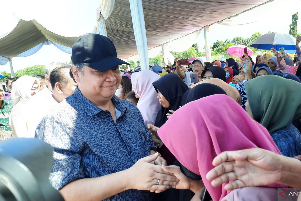 Airlangga: Pasar murah bantu stabilkan harga jelang Lebaran 2023