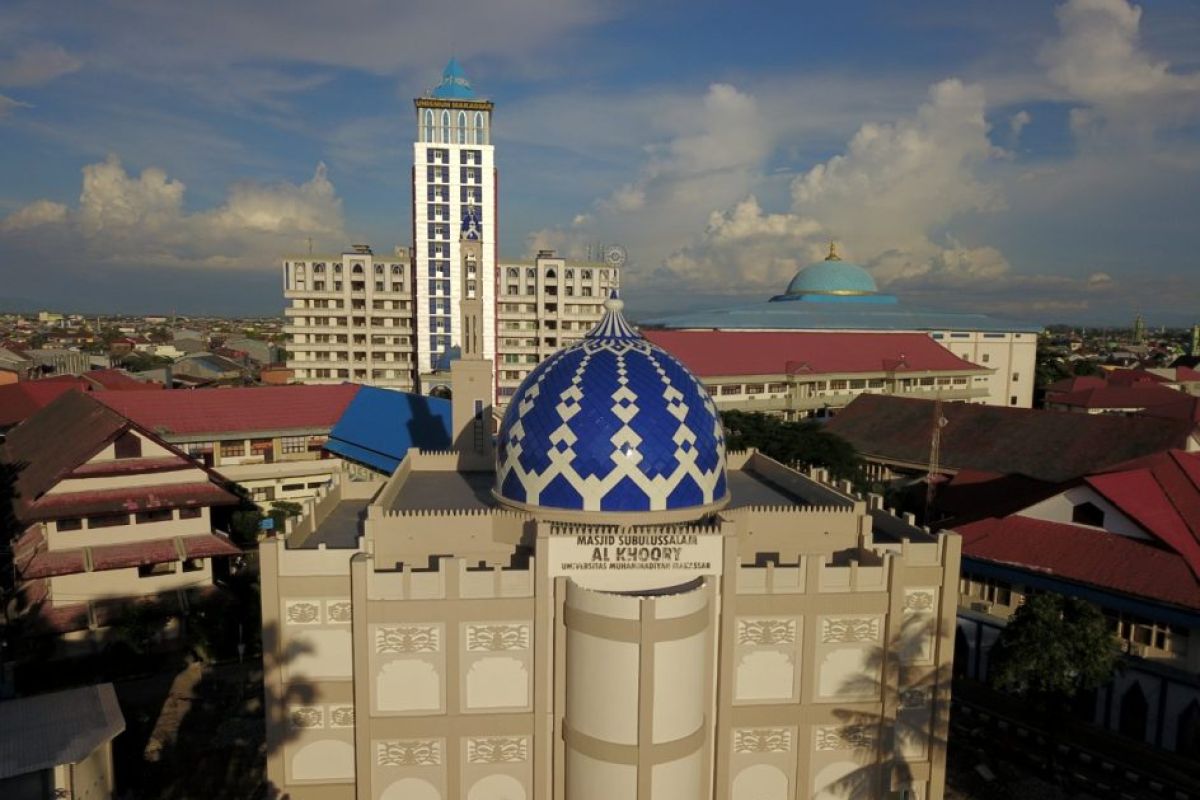 Sepuluh masjid di Indonesia terima Nabawi Award