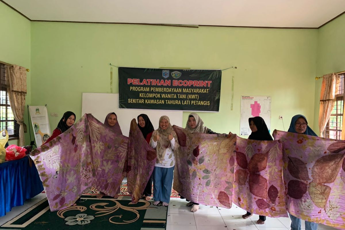 Kelompok Wanita Tani kembangkan budidaya batik Ecoprint