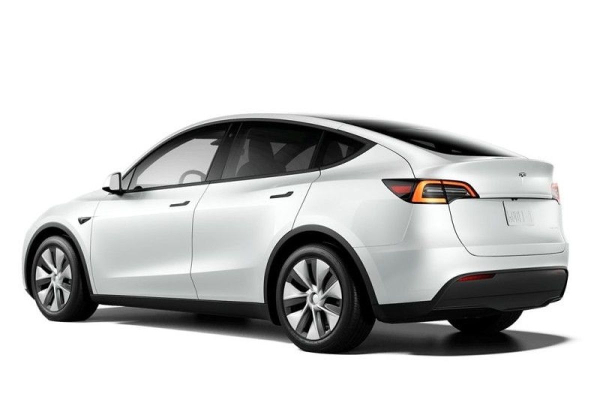 Tesla diam-diam luncurkan kendaraan Model Y baru di Amerika Serikat