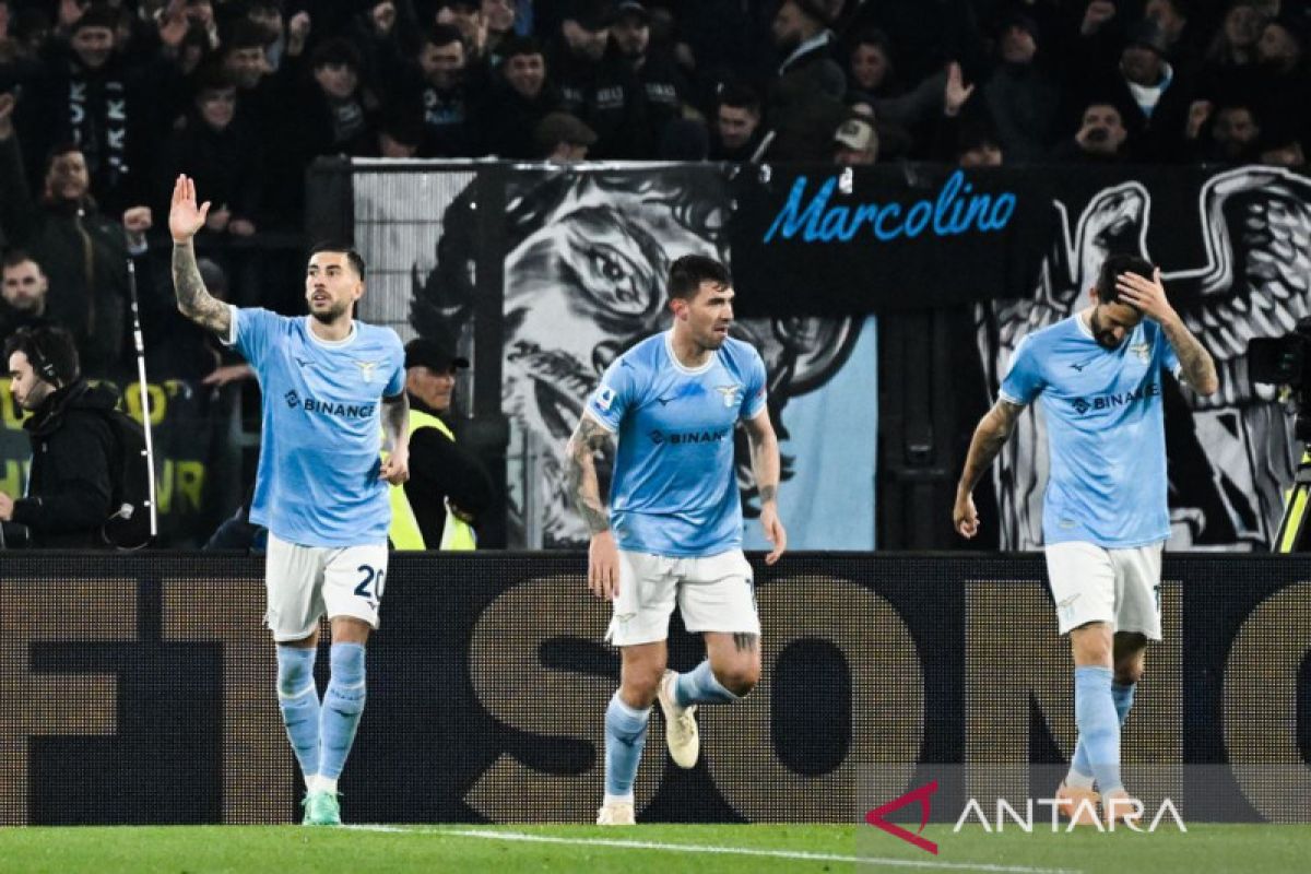 Lazio tumbangkan Juventus 2-1