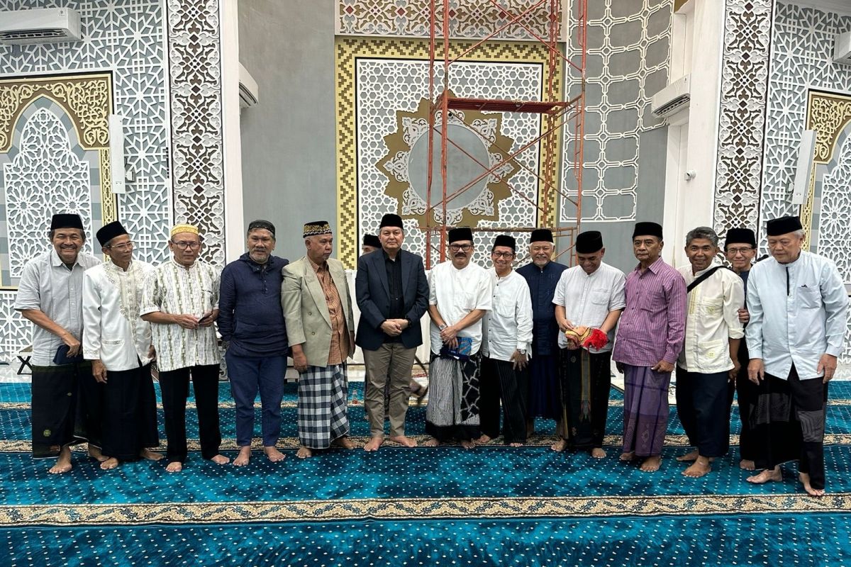 Catatan Ilham Bintang - Ketika Kepala BNPT Didaulat Kultum di Masjid At Tabayyun