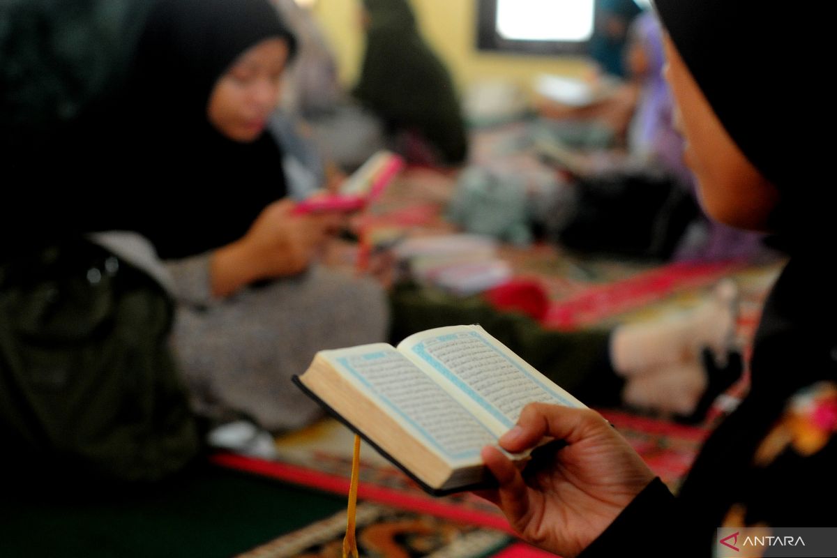 Hukum iktikaf bagi wanita haid di 10 malam terakhir Ramadhan