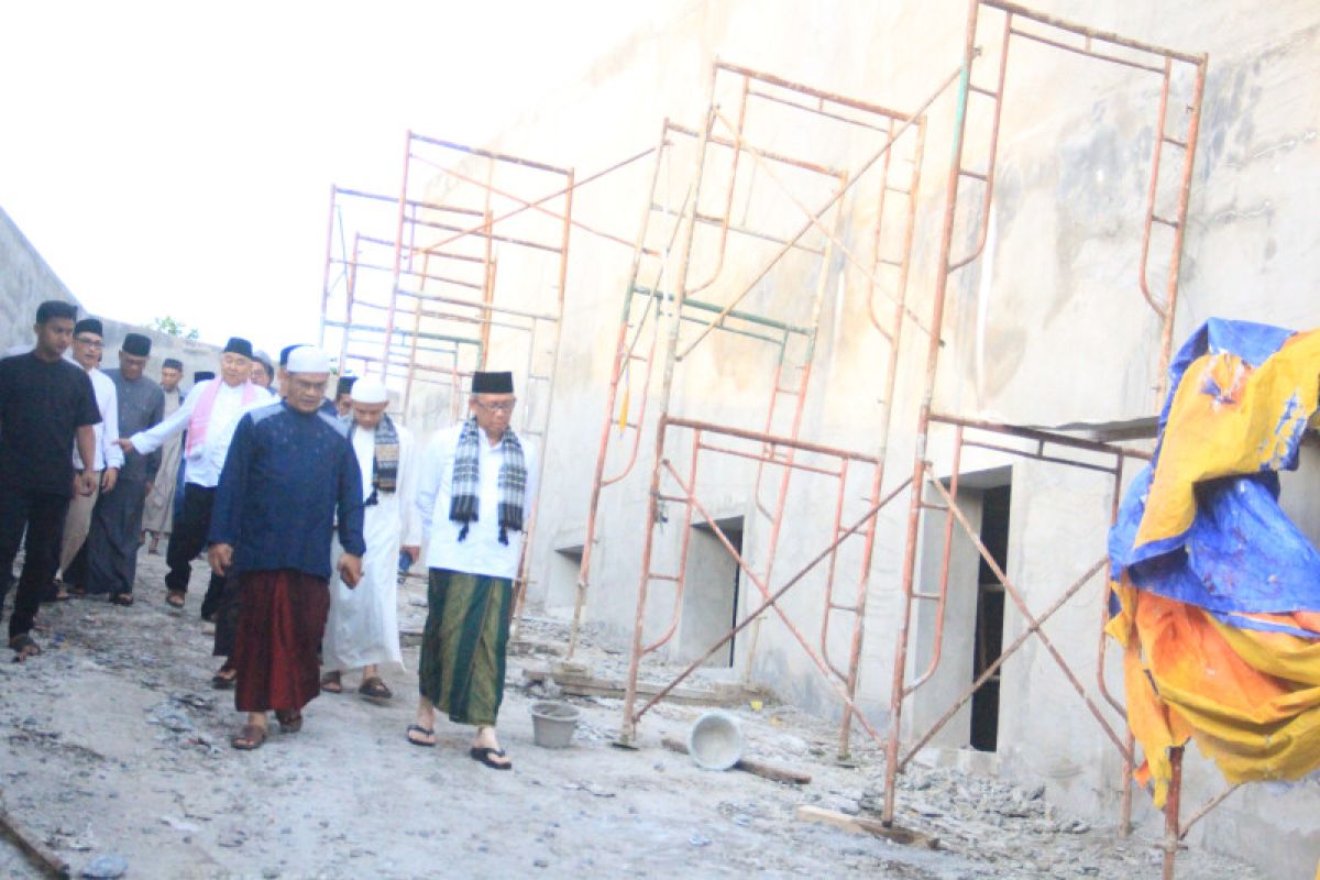 Sutarmidji targetkan pembangunan Masjid Singkawang selesai 2024