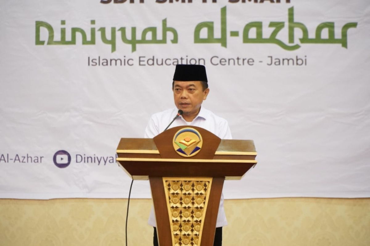 Gubernur Jambi beri umroh gratis orang tua anak penghafal Al Quran