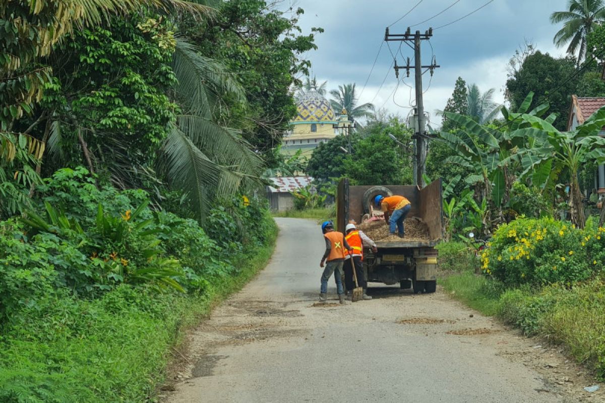 Kecamatan Upau gandeng swasta untuk tingkatkan kualitas jalan desa