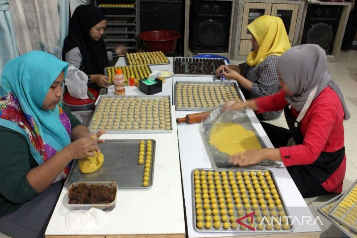 Penjualan kue kering di Medan  tembus satu ton jelang Lebaran