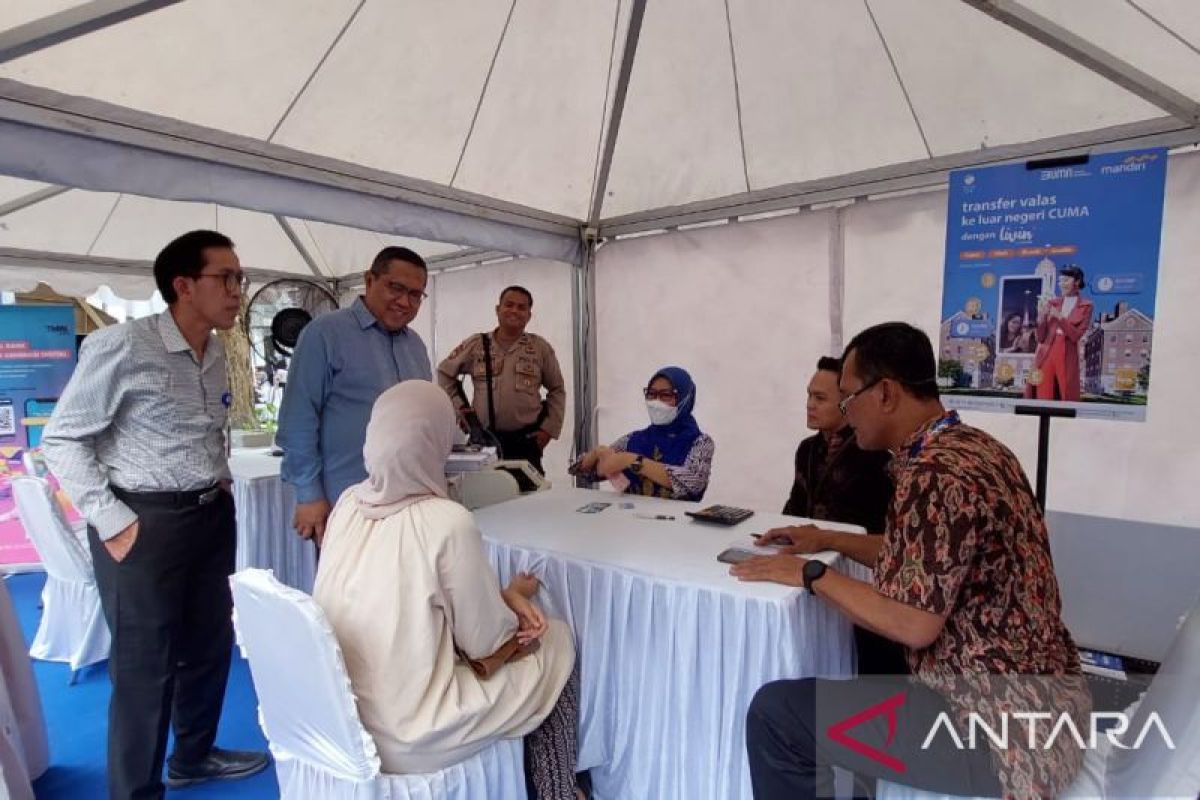 BI Riau mulai buka layanan penukaran uang baru