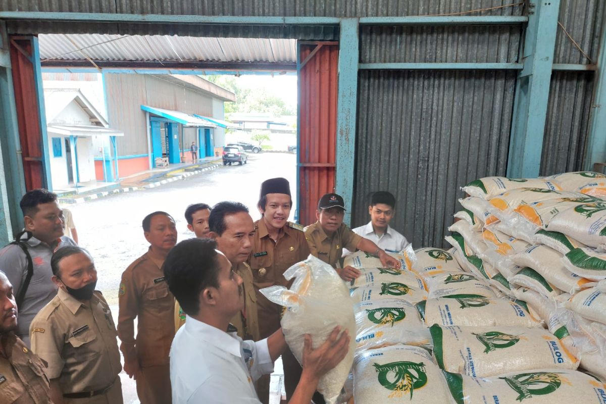 Pemkab pastikan stok beras di Trenggalek aman hingga Lebaran