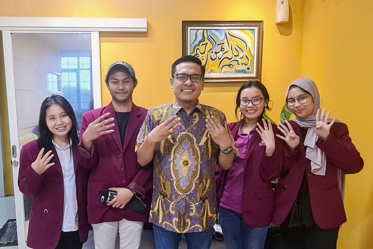 Golkar Surabaya:  Anak muda berpolitik itu asyik dan menyenangkan