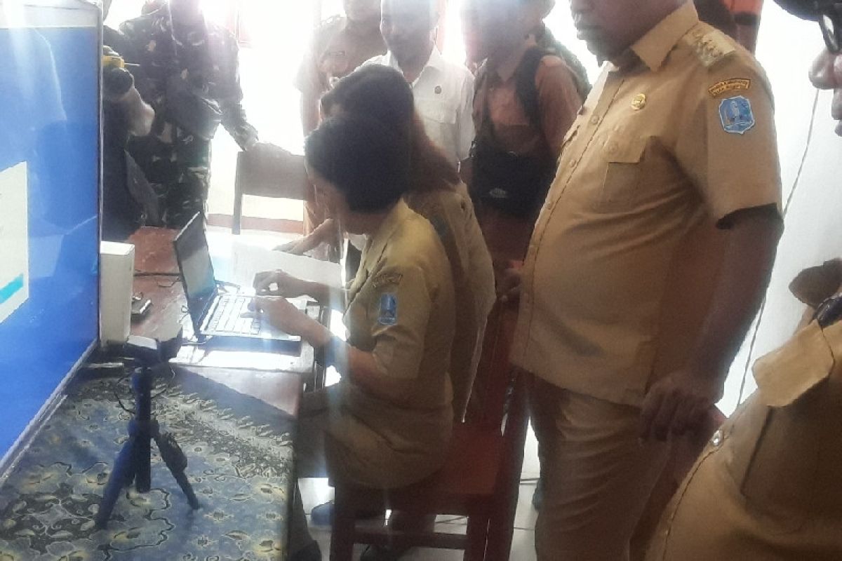 Pemkab Biak Numfor minta sekolah perhatikan kebersihan toilet siswa