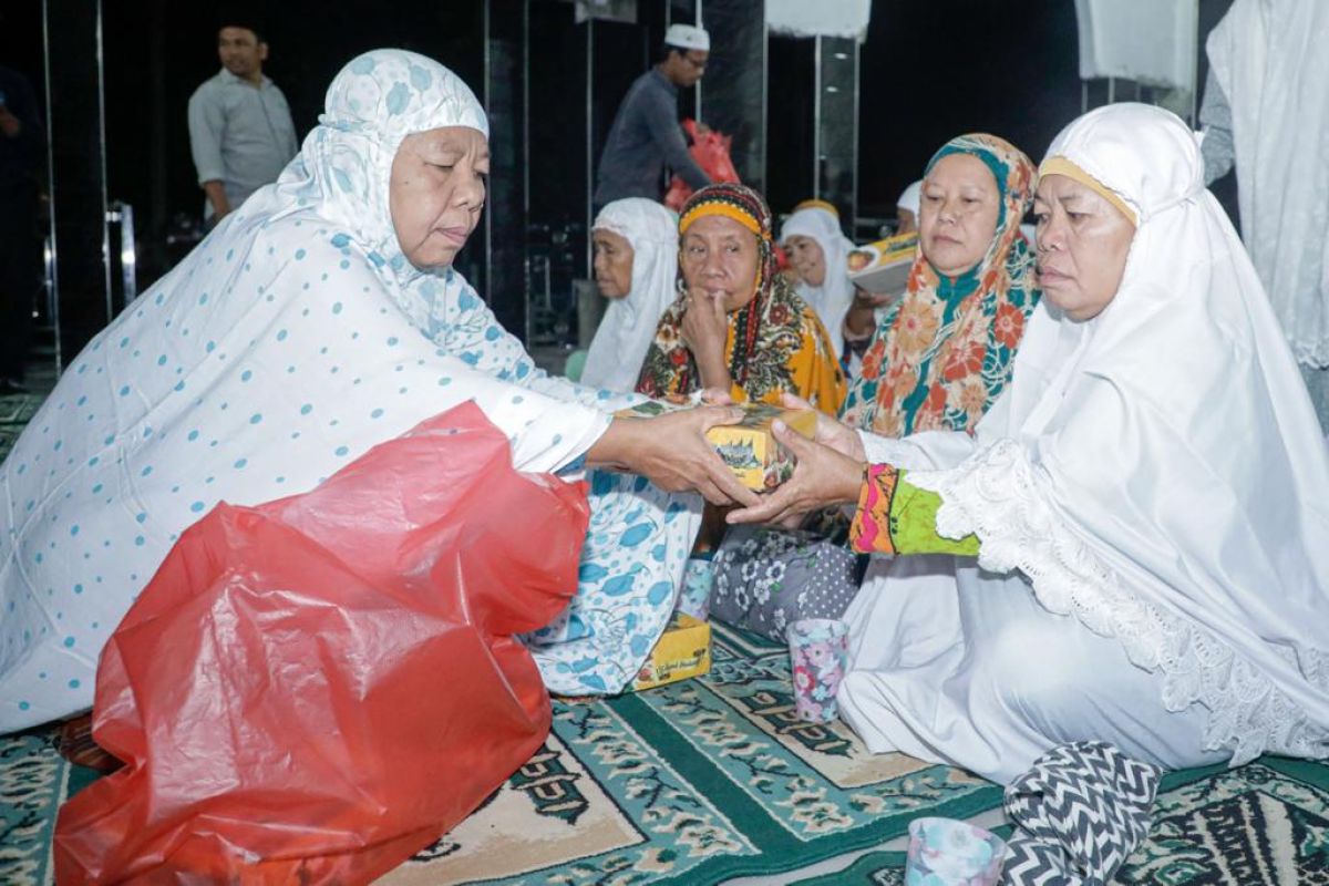 Rajut silaturahmi dengan sahur bersama Tuan Guru Sahabat Ganjar di Langkat