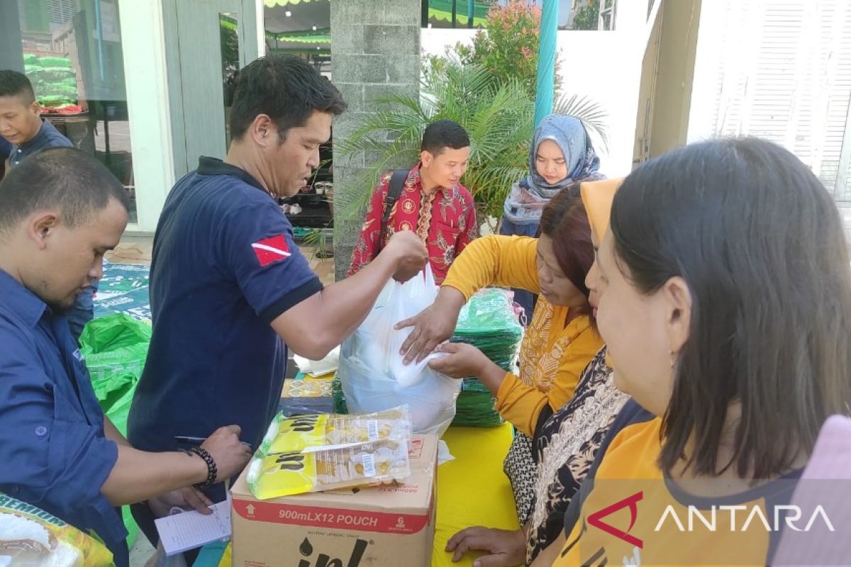 Unusa gelar bazar murah bantu warga