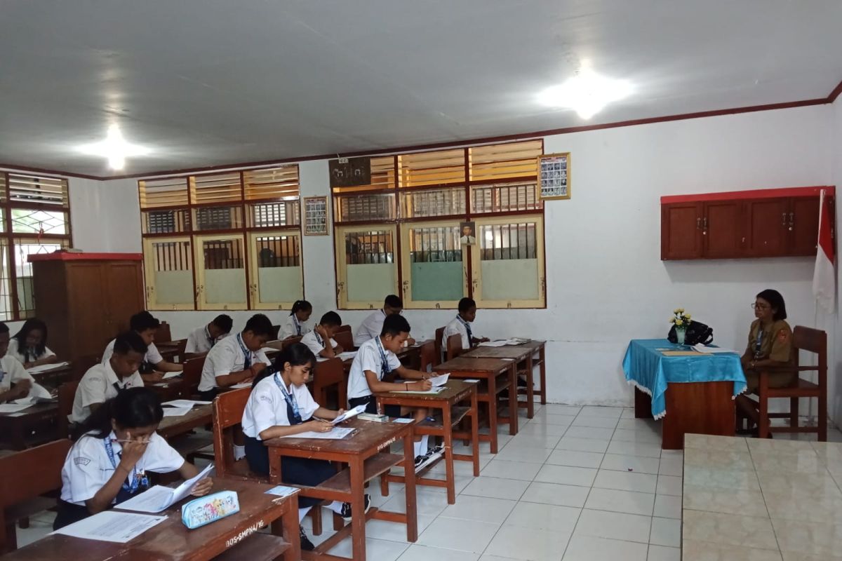 5.348 siswa SMP di Ambon ikut ujian  sekolah