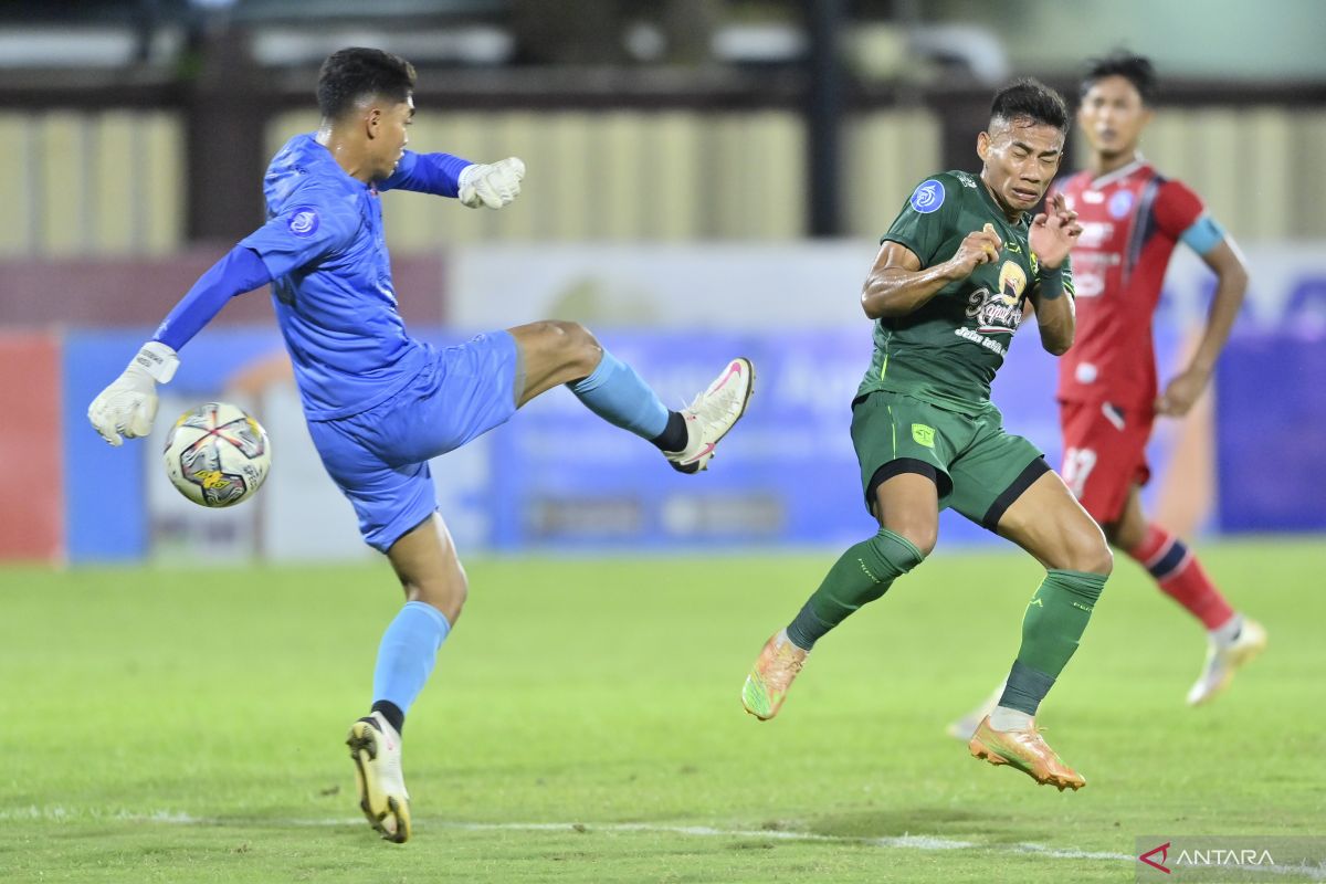 Liga 1: Pelatih Arema FC kecewa hasil pertandingan lawan Persebaya