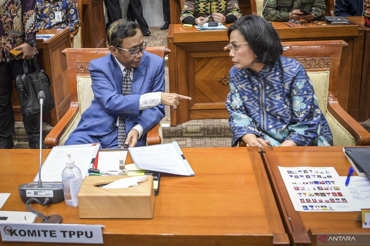 Rapat kerja Komisi III dengan Komite TPPU tidak selesai