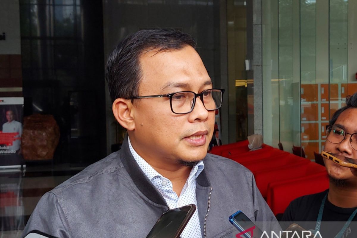 OTT KPK  terkait korupsi proyek jalur kereta Trans Sulawesi