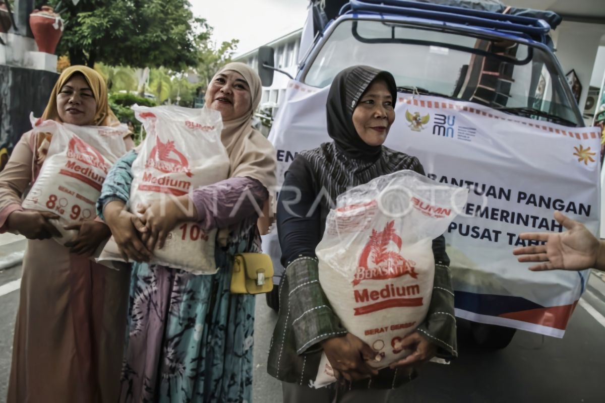 Bantuan Pangan Beras di Kalteng terus disalurkan, bantu masyarakat jelang Lebaran